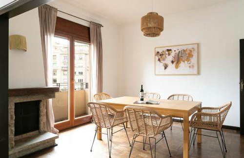 L'Antiga Esquerra de l'Eixample Appartement | Great Eixample Apartment