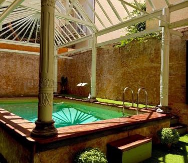 Xylokastron Hôtel | Great Greece Le Convivial Suites