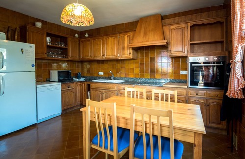 Genova Villa | Grande villa de vacances avec immense terrasse et vue mer imprenable