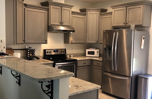 Starkville Maison | Great home just a mile from campus! Perfect for football and baseball weekends!