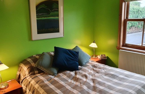 Mullagh Appartement | Great house for exploring numerous beaches, Westport & Louisburgh