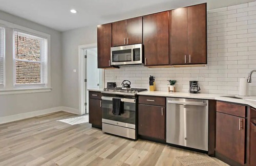 Kenwood Appartement | Great Location! 15 Min from DT -Historic Hyde Park