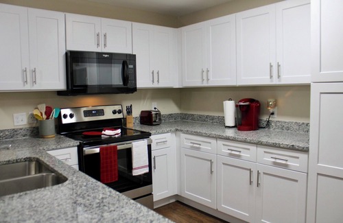 Killeen Appartement | Great location! 6 mins to Ft. Cavazos. More amenities than a hotel. Pet-loving!
