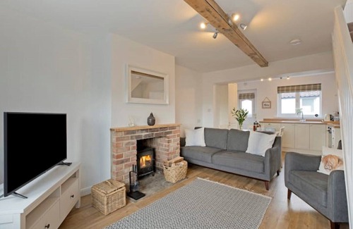 York Cottage | Great location ❤ Countryside views ❤ Quiet setting