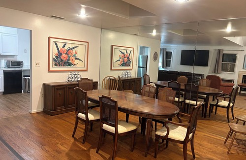Country Club Estates Maison | Maison de ville Rehoboth avec piscine! 3 pâtés de maisons à la plage! (À CÔTÉ DE LA LISTE VRBO # 956165)