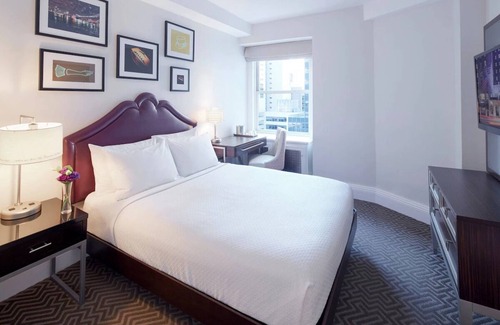 Midtown East Maison | Great Relaxing Overnight Stay! Minutes from Central Park, 2 Relaxing Units!