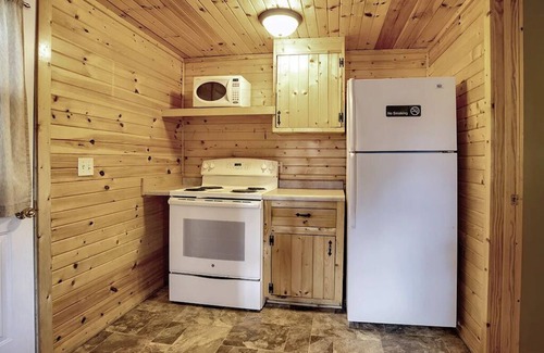 Buffalo City Cabine | Great River Road Cabin on the Mississippi Backwaters Catfish Cabin