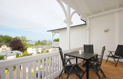 Gohren Appartement | Great sea view from the balcony, use of swimming pool and sauna - Haus Nordstrand FeWo16