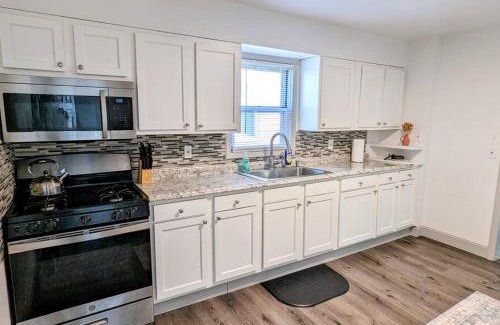 Stockade Historic District Appartement | Great Value in 253 Park Place