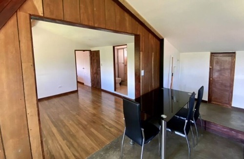 Roble Appartement | Great view of the mountains while in San Jose.