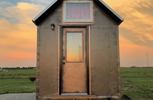Walker Cabine | Great View Tiny Home - Late Arrivals Welcome