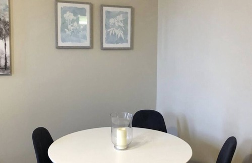 Saugerties Appartement | Great Village Location! Bright and Extra Large!