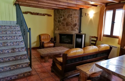 Aldeanueva de Santa Cruz Cottage | Gredos Norte Aldea con 70 Habitantes