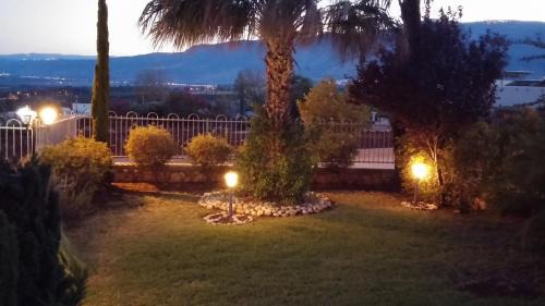 Ma'ayan Baruch Cabine | Greek Relaxation
