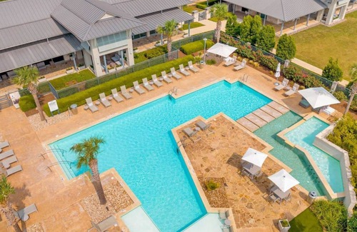 Buda Appartement | Green 1BD 5 - One Bedroom Apartment, Sleeps 2