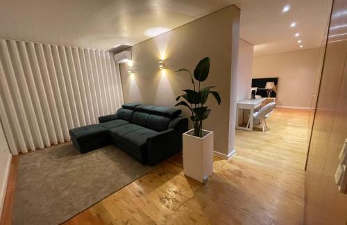 Santo Estevao Maison | Green Gold Passion