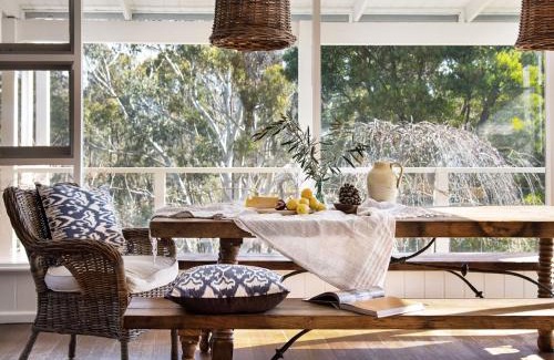 Glenlyon Maison | Green Gully House - a scenic country retreat