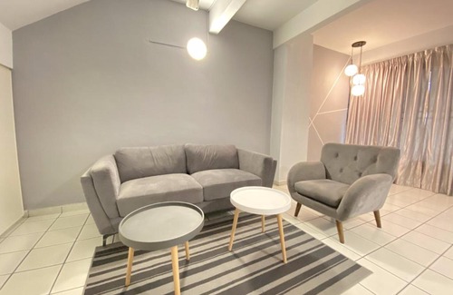 George Town Maison | Green Lane by Plush