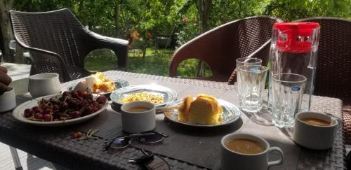 Minapin Maison | Green leaf Guest house