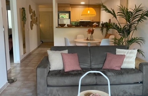 Pals Appartement | GREEN MAR D 202