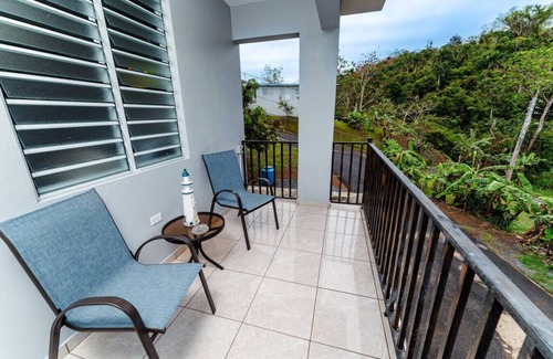 Guayabo Appartement | Green Mountain Studio 2 with pool table
