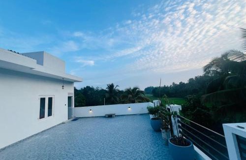 Wanchawala Maison | Green Paddy House