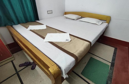 Bankura Maison | Green Palace Guest House