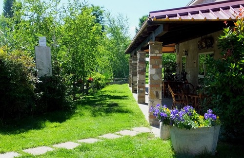 Badia Polesine Maison | Green Room ... nature et détente entre chevaux au pâturage ...
