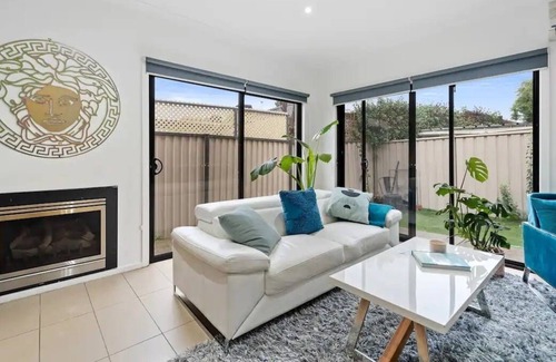 South Morang Maison | Green Serenity Modern/homely self check-In&Parking
