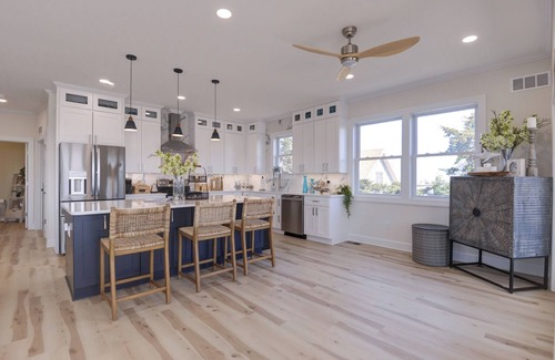 Milford Maison | Green Street Coastal Retreat