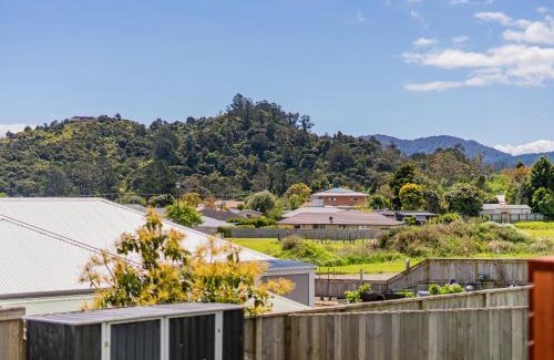 Coromandel Maison | Greenhills Charmer - Coromandel Town Holiday Home
