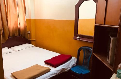 Kalasipalya Cabine | Greens Residency