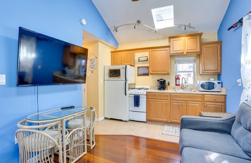 Hewitt Cottage | Greenwood Lake Cottage w/ Shared Dock & Hot Tub!