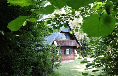 Edelschrott Maison | Gregor's Ferienhaus im Wald