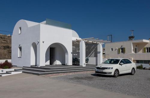 Emporio Villa | GREY DOME SANTORINI