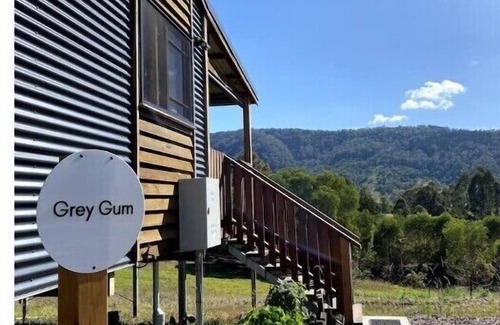 Moreton Bay Region Cabine | Grey Gum Eco Luxury Cottagenn