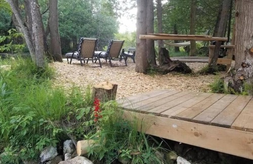 Chatsworth Cabine | Greyridge Glamping "Paradise Island " Retreat