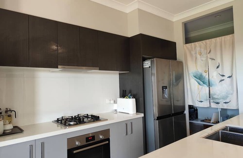Griffin Maison | Griffin Family Stay – 4BR Modern Home