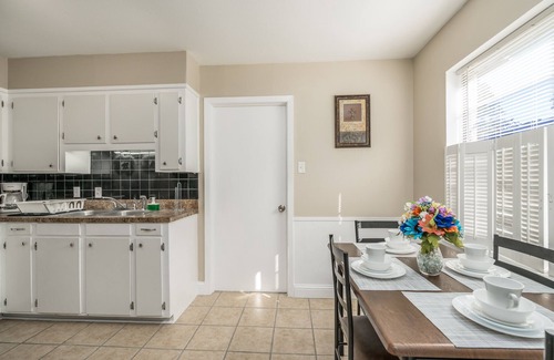 Shreveport Maison | Faites des grillades, détendez-vous ou jouez à la maison loin de chez vous
