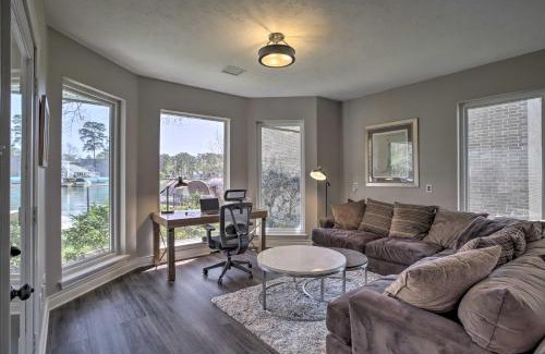 Walden on Lake Conroe Maison | Grills and Boat Dock Comfy Cove on Lake Conroe