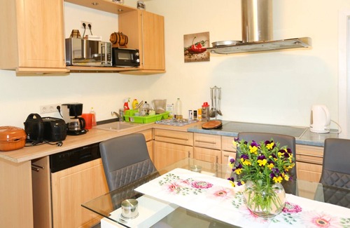 Ziesendorf Appartement | Große Ferienwohnung Mitten im Grünen