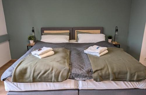 Rohrbach Appartement | Große, gemütliche 4-Zimmer-Ferienwohnung mit guter Verkehrsanbindung im Süden von Heidelberg