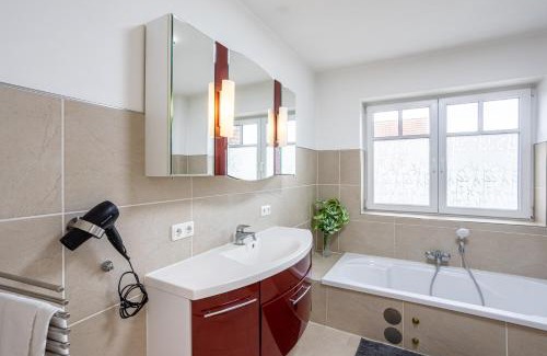 Reppenstedt Appartement | Große Traumwohnung mit Garten
