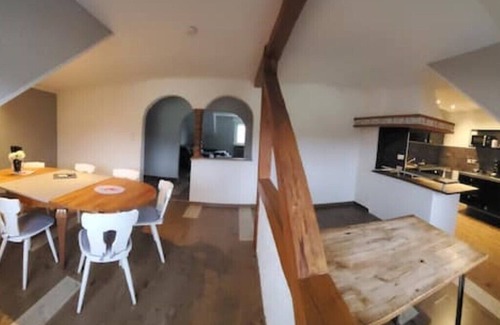 Bexbach Appartement | Großzügige DG Wohnungkehr Wiederfür 1-8 Personen Bestens Familiengeeignet