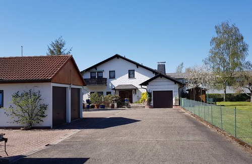 Kueps Appartement | Großzügige Ferienwohnung in der Schlössergemeinde Küps
