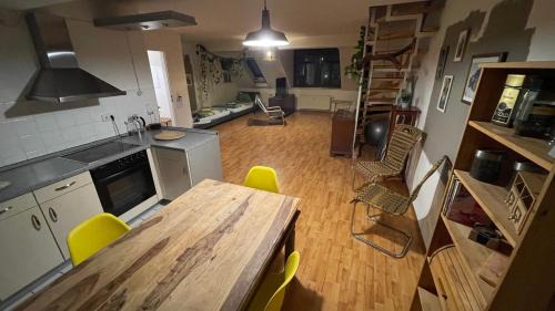 Mockern Appartement | Großzügige Maisonette Wohnung über den Dächern Leipzigs