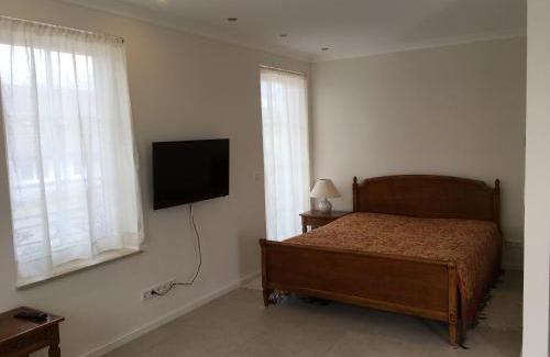 Odenthal Appartement | Großzügiges Appartement -ruhig und doch zentral
