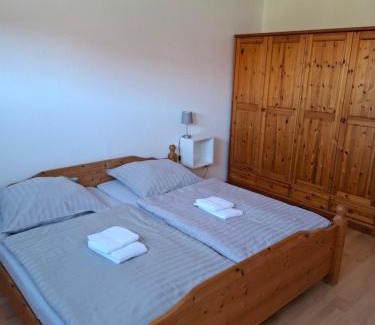 Hoevelhof Appartement | Großzügiges Erdgeschoßapartment mit Balkon und eigenen kostenlosen Parkplatz