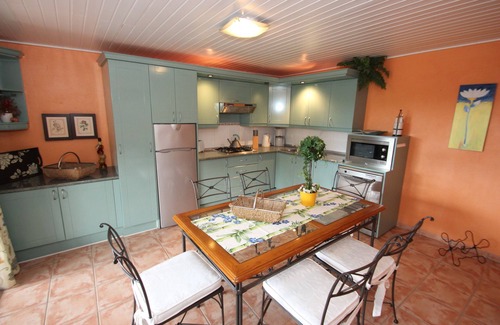 Chio Maison | Großzügiges Haus mit 2 Schlafzimmern
