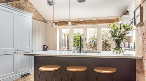 Chipping Campden Maison | Grooms Lodge, Chipping Campden - Taswell Retreats